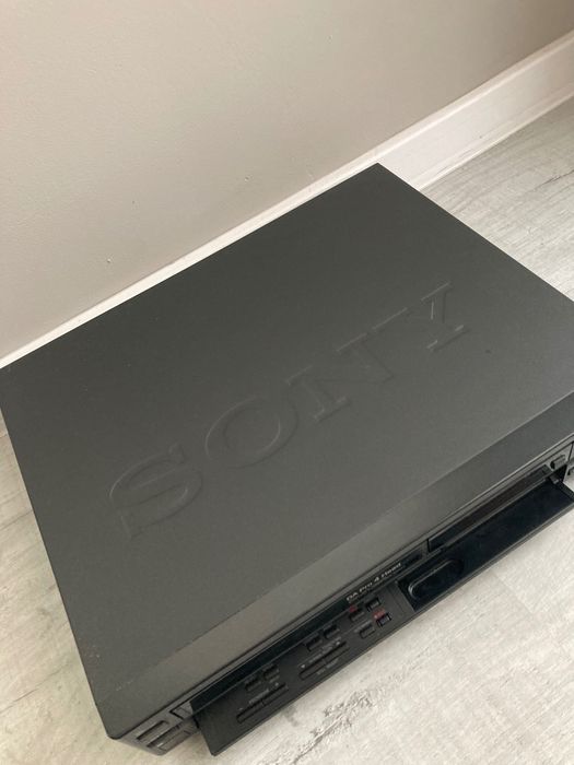 Видеоплеърите  Sony
