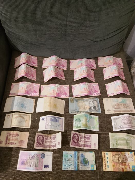 Продам деньги разных стран