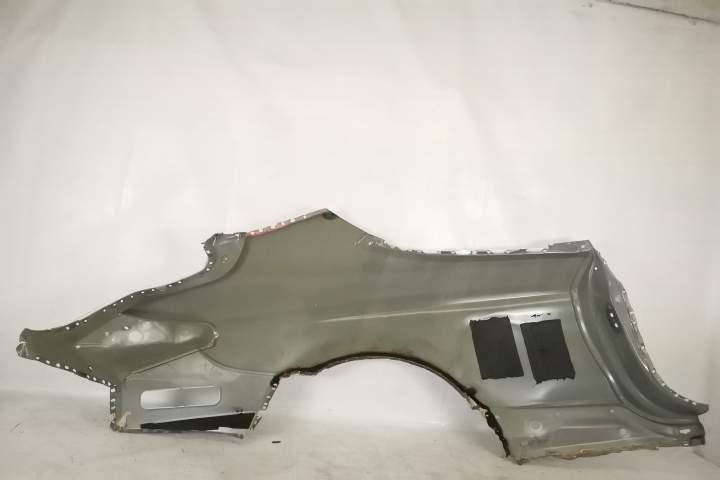 Ляво задно крило Оригинално Мерцедес-Бенц Ц-Клас Купе / Mercedes-Benz