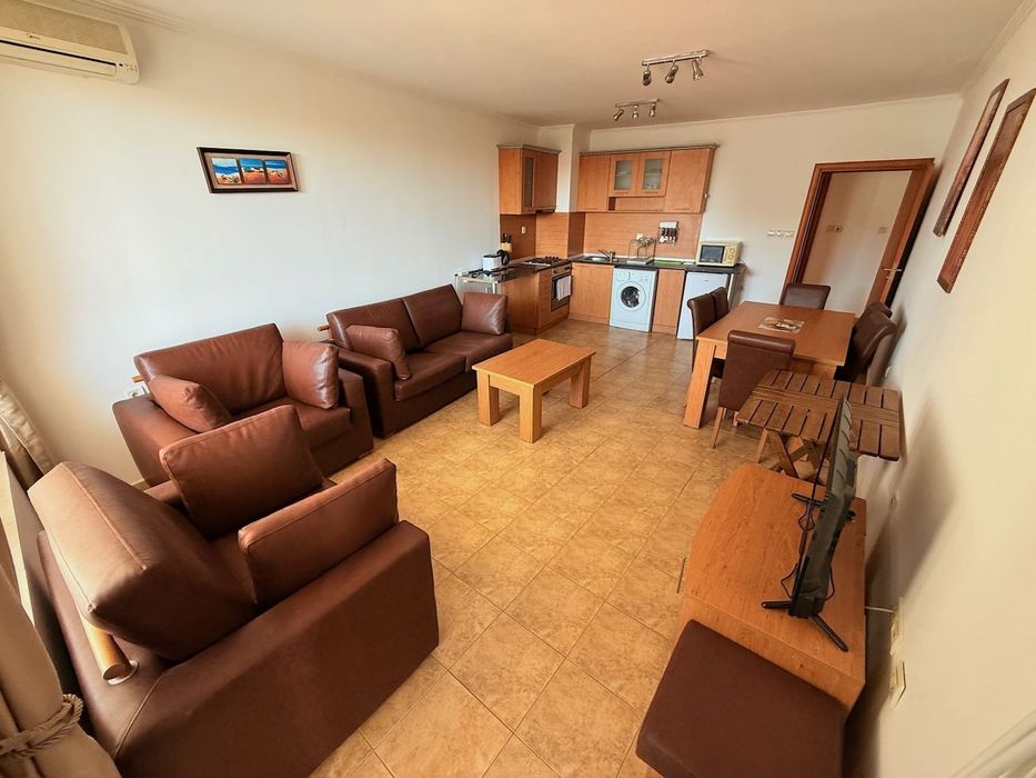 Продава се Тристаен апартамент в Свети Влас - 80 кв.м за 1375 €/кв.м - Снимка #10