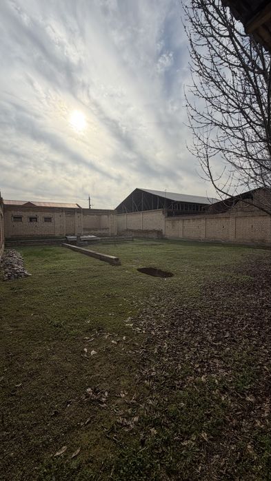 Срочно продается 8 соток с постройкой нового дома