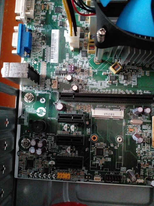 Продам системный блок с манитором