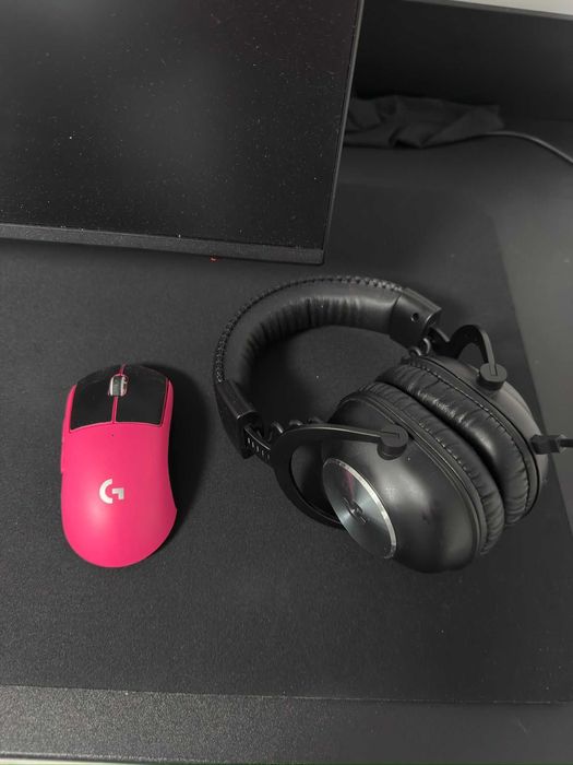 Set Periferice Logitech Superlight 2, Logitech G Pro X si HyperX alloy