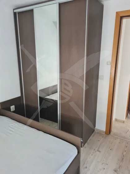 Тристаен апартамент в района на Базар Левски - 97714