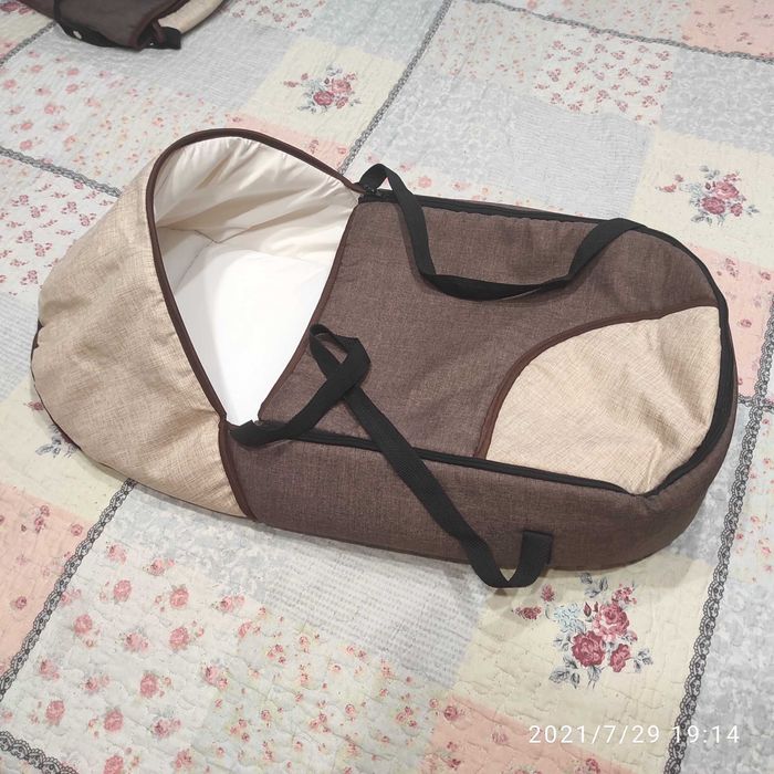 Детская коляска-трансформер в отличном состоянии