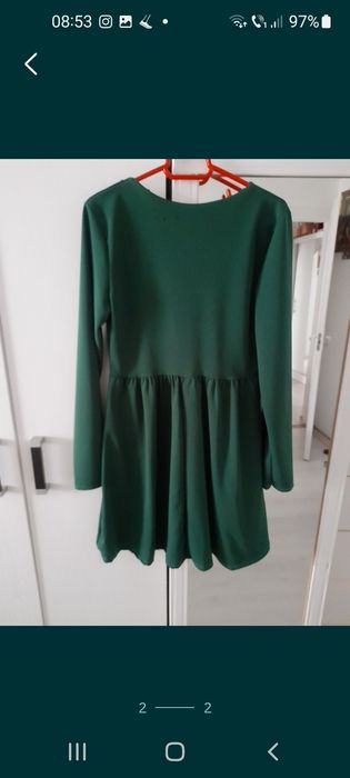 Vând     rochiță!