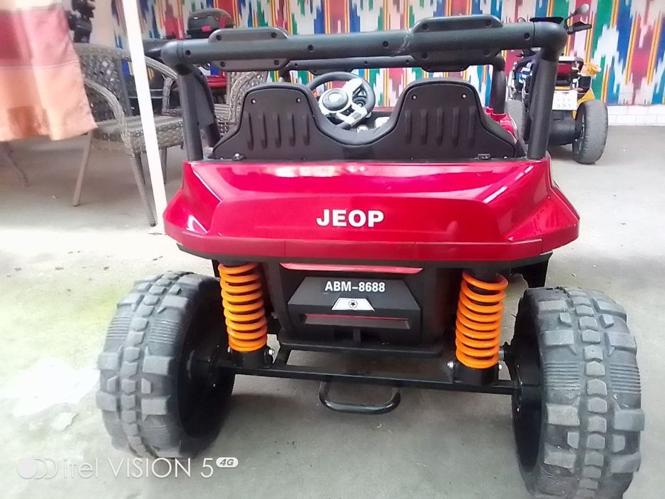 Боллаллар мошинаси сотилади.Жип