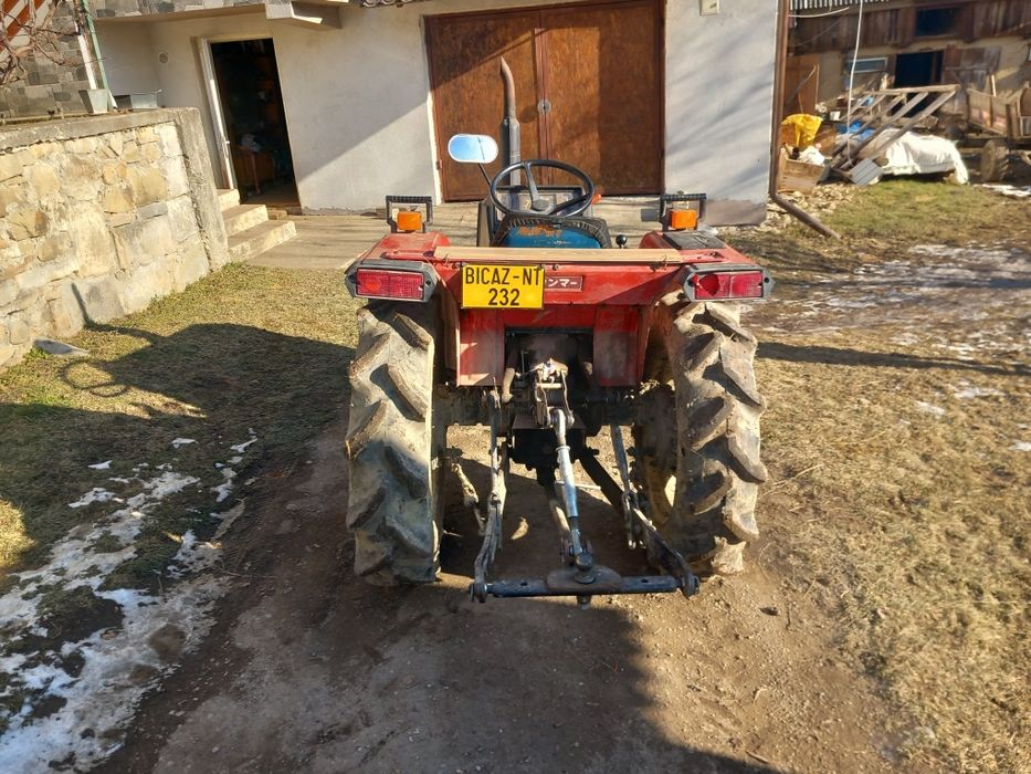 Tractor Japonez  YANNMAR 20D