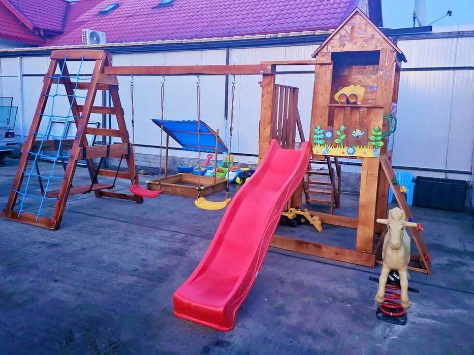 Locuri de joaca copiii