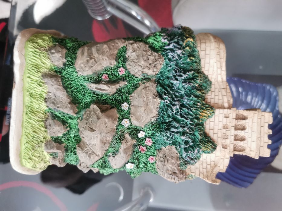 Красиво украшение с нов не употребяван часовник