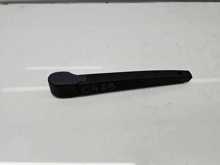 Brat stergator haion Volkswagen Golf 7 (5G) [Fabr 2014-prezent] OEM