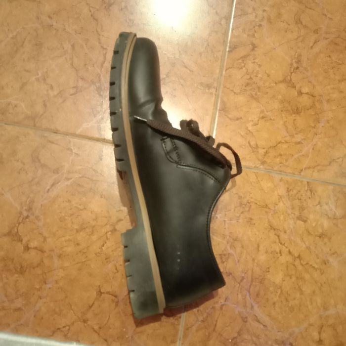 Полуботинки в хорошем состоянии