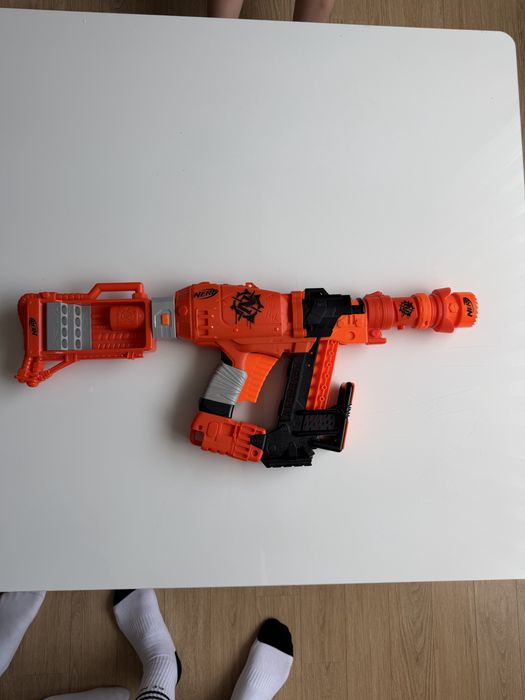 Nerf ( с глушителем и доп патронами)