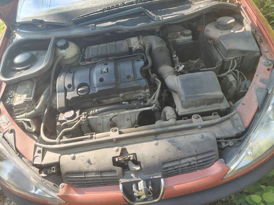 Лек автомобил Пежо 206