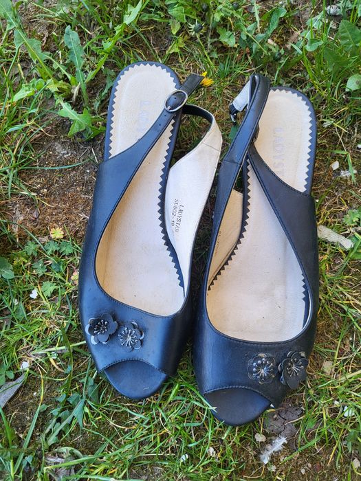 Papuci piele dama 40