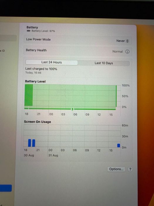 MacBook Pro 2017 (Intel Core i7 / 16GB RAM)