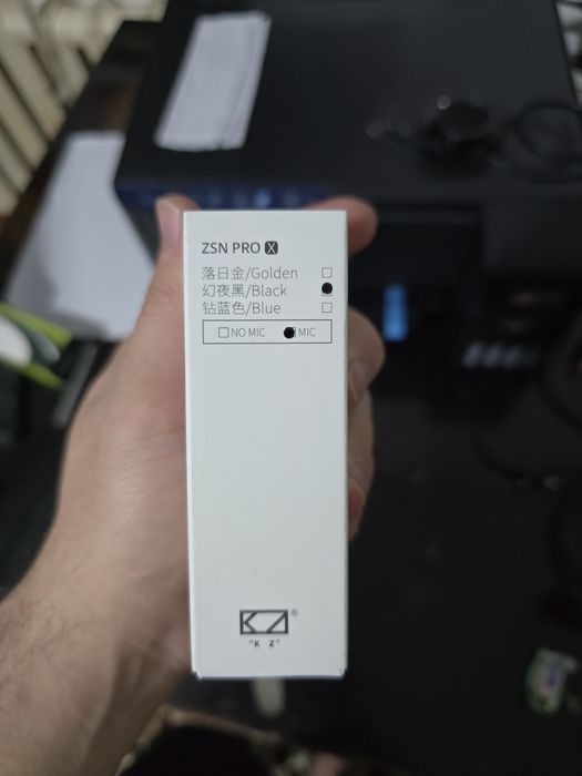 ZSN PRO X наушник