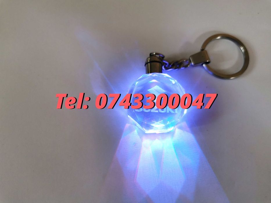 Promo Breloc Din Sticla Cu Led Cristal 6 Culori Suzuki Sau Alte Auto