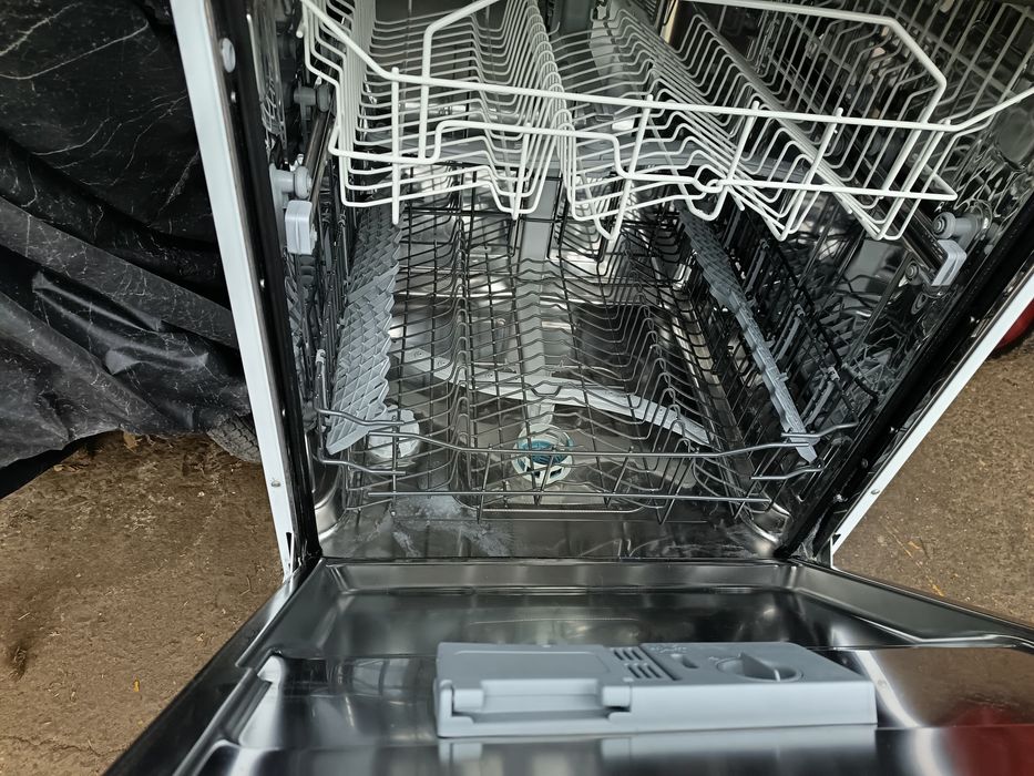 Съдомиялна Индизит 12 комплекта