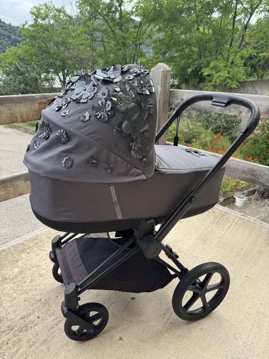 Cybex Priam Simply Flowers Grey 2 în 1