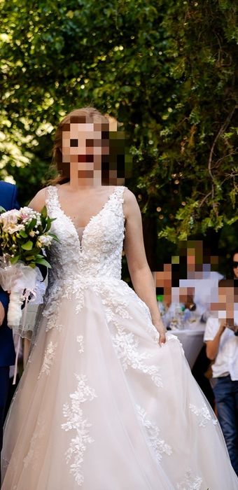 Сватбена рокля DEMETRIOS