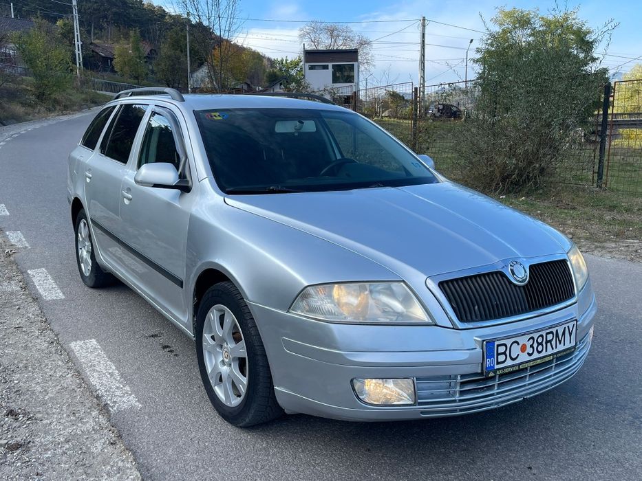 Vând Skoda Octavia 2