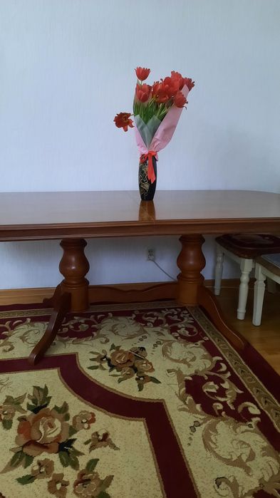 Продам гостиная стол