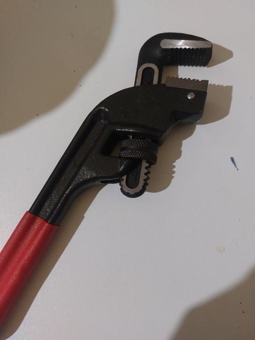 Instalator instalații sanitare +