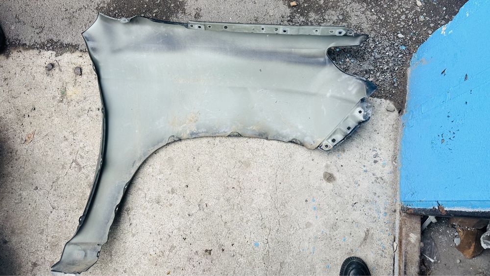 Капот крыло тойота прадо 150