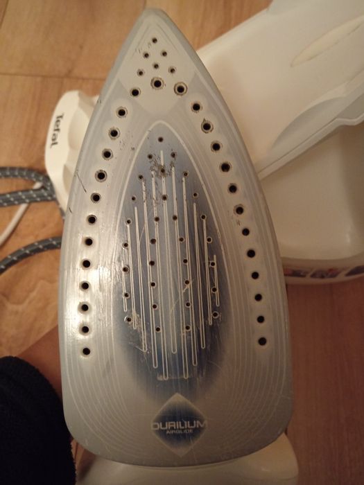 Statie de calcat Tefal