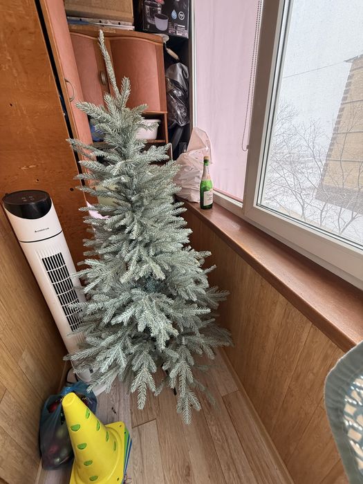 Продам елку классную