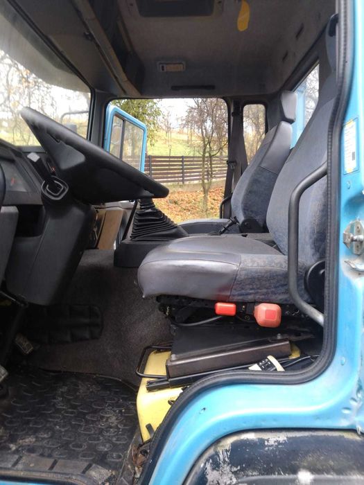 Vand VOLVO FL6, 3600 Euro