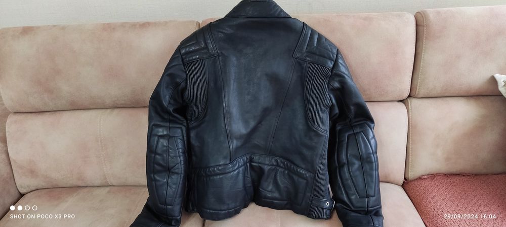 Кожено мото яке дамско