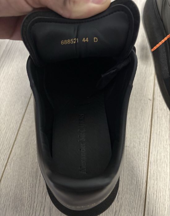 Nou!! Alexander mqueen