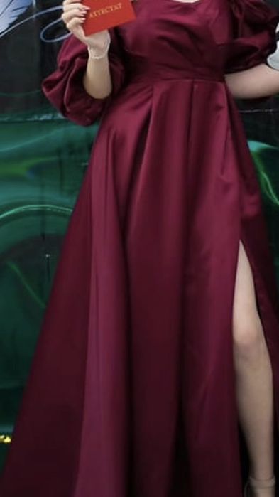 Платье на выпускной вечер