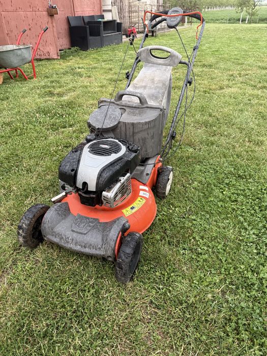 Husqvarna R152 SV