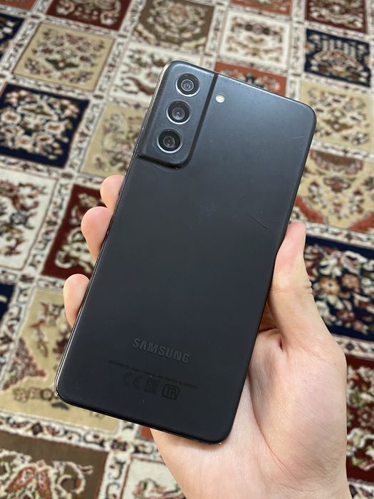 Samsung S21 FE 8/128