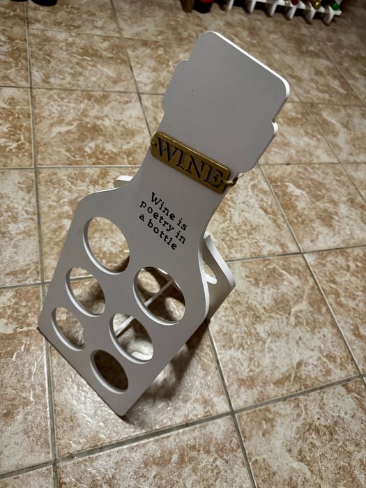 Vand suport pentru sticle de vin