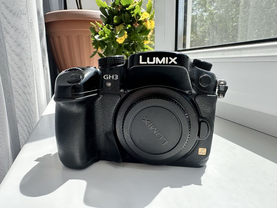 Продам Panasonic GH 3