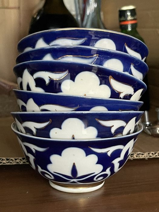 Тарелки , пиала ,