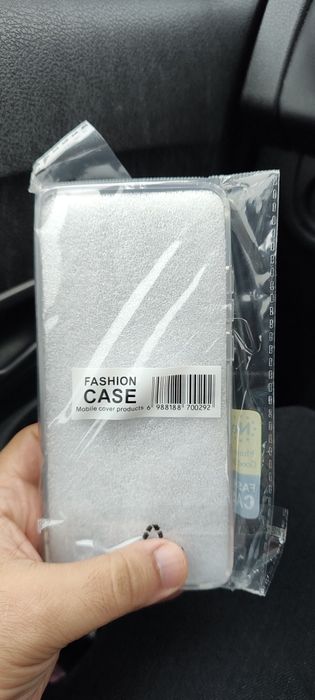 Vând Husa Huawei P40 pro sigilata !