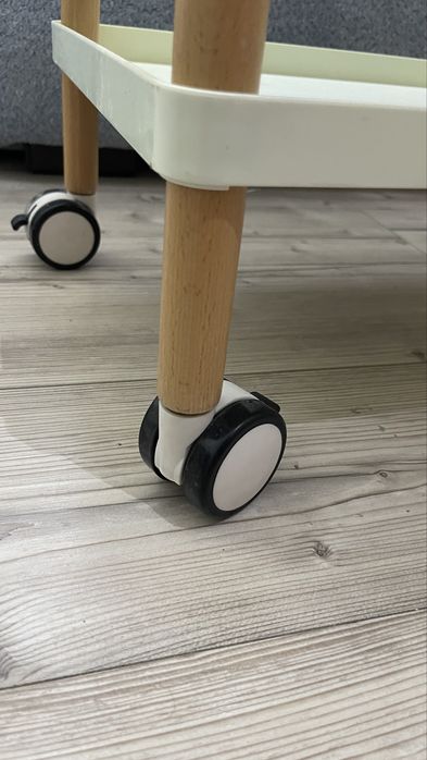 Столик на колесах ikea