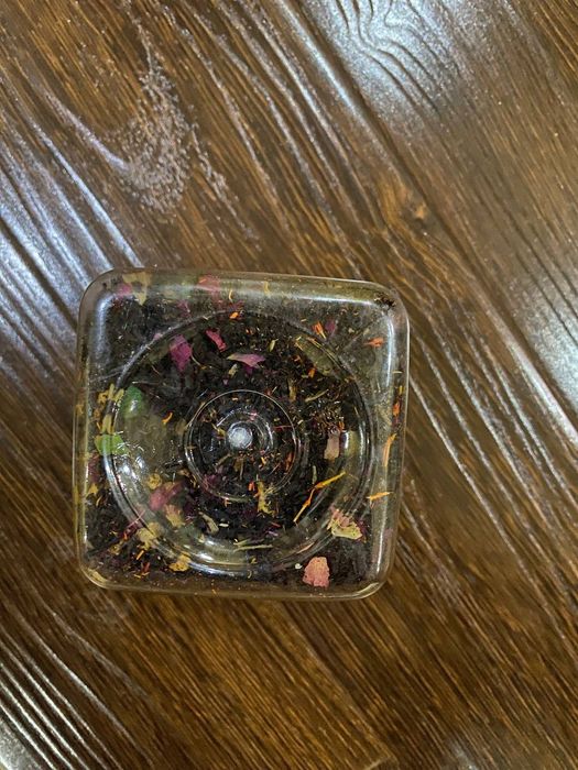 Фруктовый чёрный чай Assalom Tea «Бутоны роз»