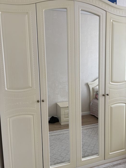 Шкаф для спальной и детской