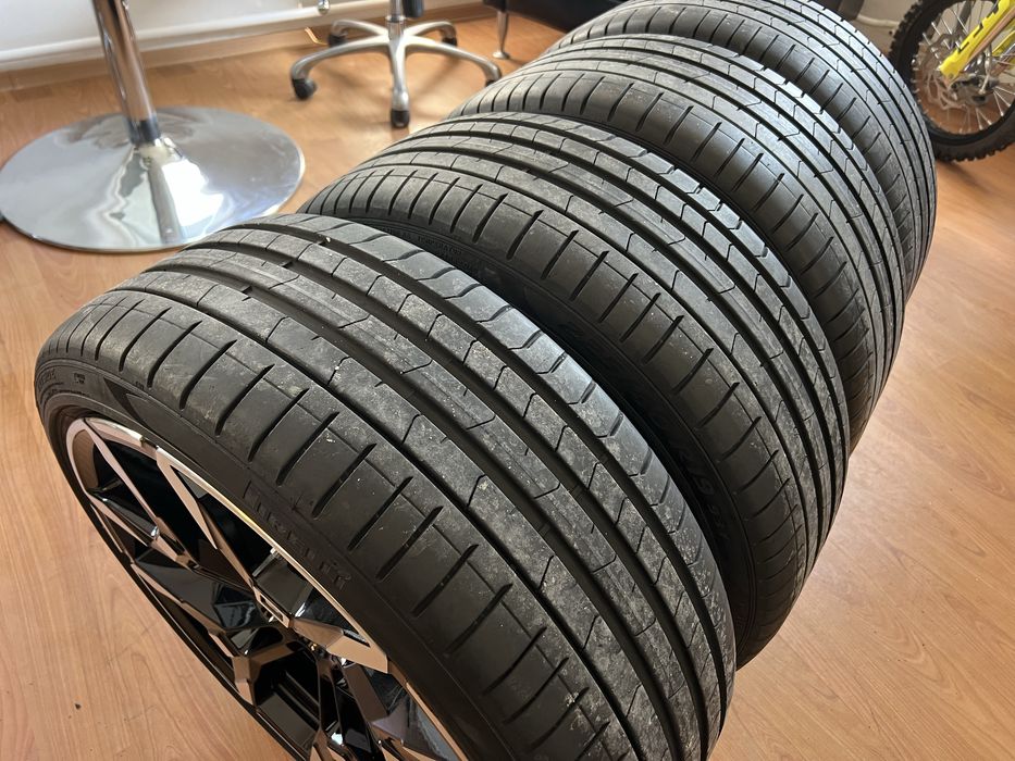 Jante vara noi complete 21inch Volvo XC90 Ultimate Dark R 275 40 21 An2025