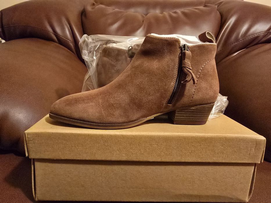 Willow Suede Ankle Boot - Brown