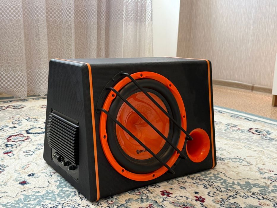 Саббуфер почти новый