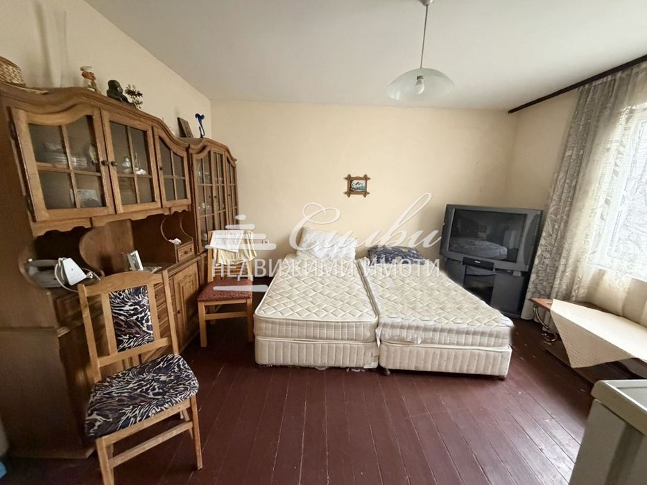 Продава се Къща в Шумен, Дивдядово - 150 кв.м за 1381 €/кв.м - Снимка #2