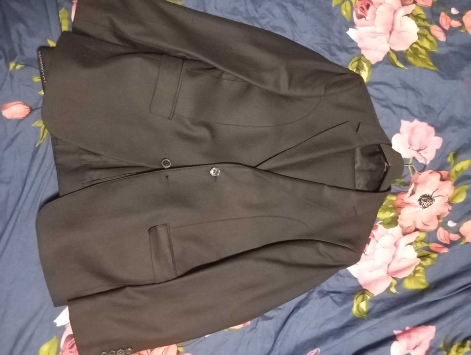 Костюм Antoni Zeeman, черный.