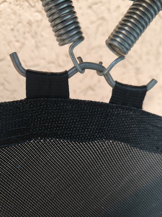 Продам батут, диаметр 150см